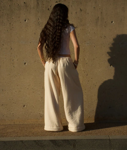 Low Rise Coffee Pants - White