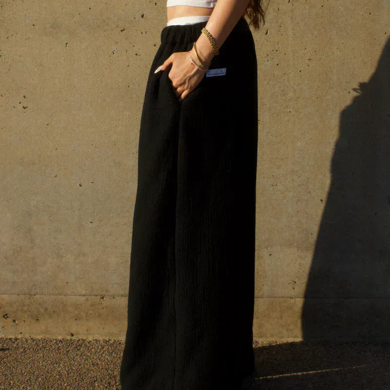 Low Rise Coffee Pants - Black